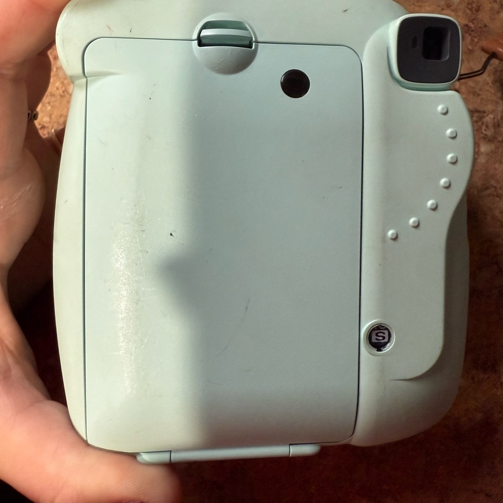 Instax Mini 9 Instant Camera - Ice Blue - Picture 3 of 10